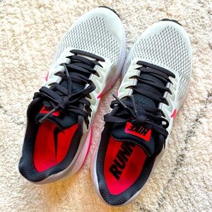 Nike ZOOM running shoes